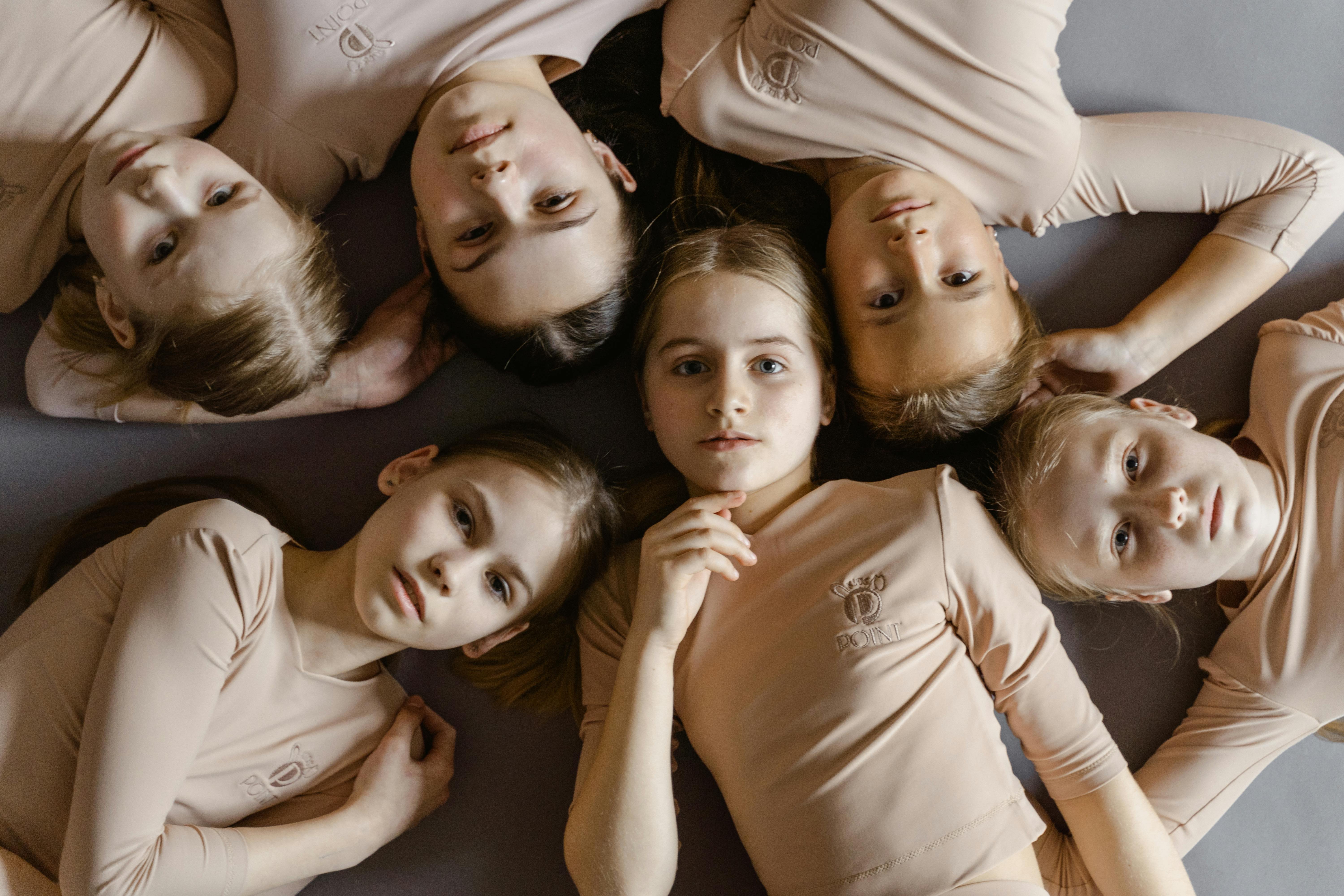 爱爱网精选：热门榜单趋势图片